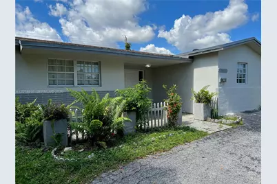 5966 NW 15th Ct, Sunrise, FL 33313 - Photo 2