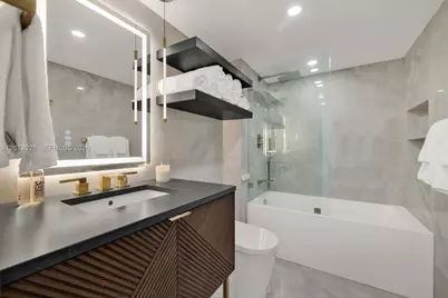 90 Alton Rd #2207, Miami Beach, FL 33139 - Photo 8