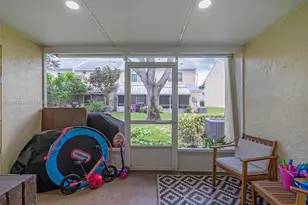 2916 Dorchester Ln, Cooper City, FL 33026 - Photo 22