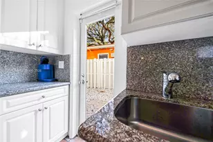 312 NE 16th Terrace, Fort Lauderdale, FL 33301 - Photo 18