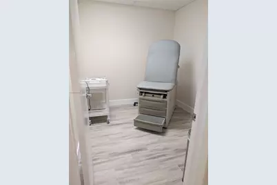 9495 SW 72nd St, Miami, FL 33173 - Photo 14