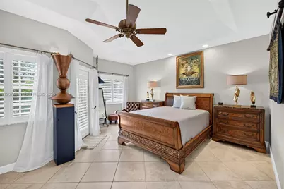 362 NE 7th Ave, Fort Lauderdale, FL 33301 - Photo 8