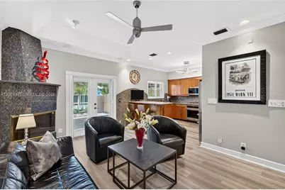362 NE 7th Ave, Fort Lauderdale, FL 33301 - Photo 4