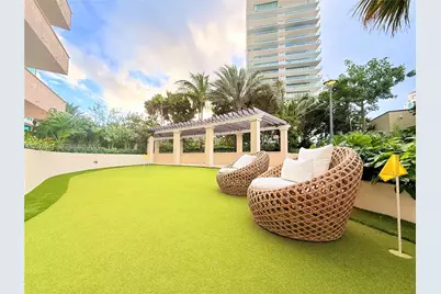 400 S Pointe Dr #505, Miami Beach, FL 33139 - Photo 36