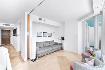 400 S Pointe Dr #505, Miami Beach, FL 33139 - Photo 12