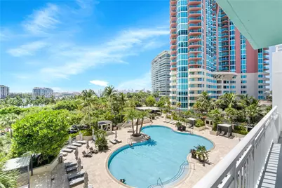 400 S Pointe Dr #505, Miami Beach, FL 33139 - Photo 10