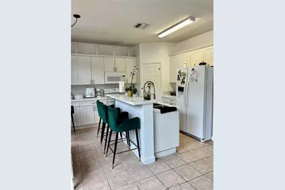 11236 NW 56th St, Doral, FL 33178 - Photo 2