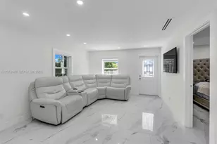1593 Barbarie Ln, West Palm Beach, FL 33417 - Photo 4
