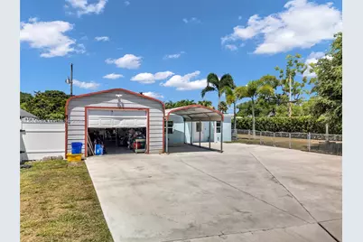 1593 Barbarie Ln, West Palm Beach, FL 33417 - Photo 2