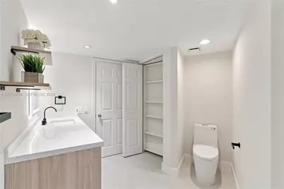 3530 Mystic Pointe Dr #808, Aventura, FL 33180 - Photo 28
