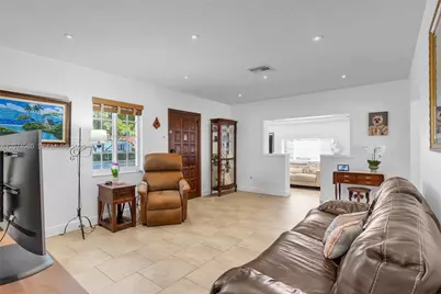 6387 SW 42nd St, South Miami, FL 33155 - Photo 4