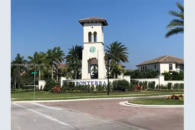 3564 W 97th St, Hialeah, FL 33018 - Photo 2