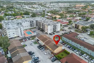 627 W 68th St, Hialeah, FL 33014 - Photo 28