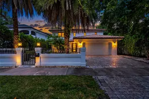 1043 Alfonso Ave, Coral Gables, FL 33146 - Photo 2