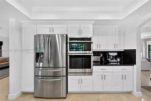 1043 Alfonso Ave, Coral Gables, FL 33146 - Photo 12