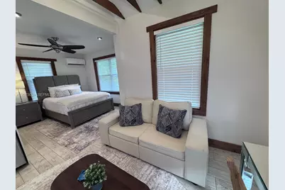 2883 SW 32nd Ct #-, Miami, FL 33133 - Photo 4