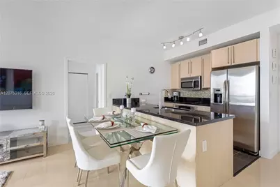 79 SW 12th St #3704, Miami, FL 33130 - Photo 6