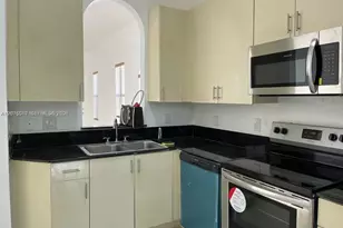 2315 NE 37th Rd, Homestead, FL 33033 - Photo 4