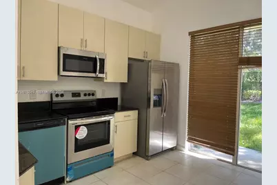 2315 NE 37th Rd, Homestead, FL 33033 - Photo 6
