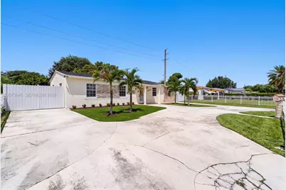 15850 NW 18th Pl, Miami Gardens, FL 33054 - Photo 8