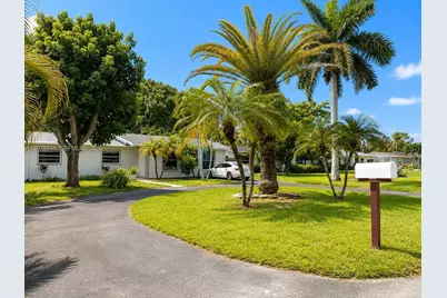 1720 SW 4th St #1720, Fort Lauderdale, FL 33312 - Photo 1