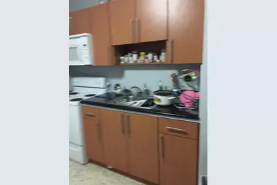 1800 NW 19 St #11, Miami, FL 33125 - Photo 2