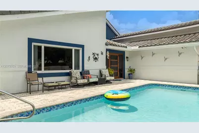 801 Mockingbird Ln, Plantation, FL 33324 - Photo 4