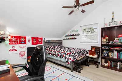 801 Mockingbird Ln, Plantation, FL 33324 - Photo 30