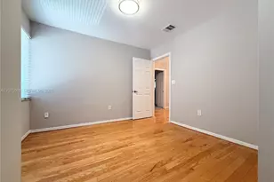 1140 Oysterwood St, Hollywood, FL 33019 - Photo 28