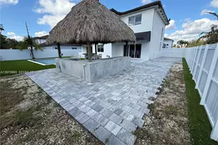 15624 SW 20th St, Miami, FL 33185 - Photo 6