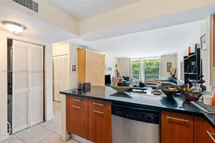 700 NE 63rd St, Miami, FL 33138 - Photo 8