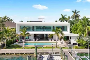 375 N Hibiscus Dr, Miami Beach, FL 33139 - Photo 1