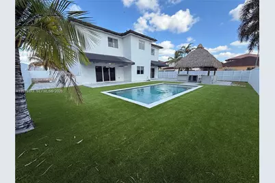 15624 SW 20th St, Miami, FL 33185 - Photo 2