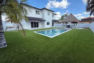 15624 SW 20th St, Miami, FL 33185 - Photo 2