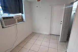 5727 Fletcher St, Hollywood, FL 33023 - Photo 4