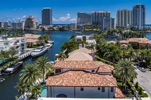 2627 Castilla Isle, Fort Lauderdale, FL 33301 - Photo 46