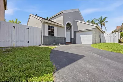 1181 SW 108th Ter, Davie, FL 33324 - Photo 50