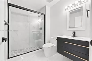 1181 SW 108th Terrace, Davie, FL 33324 - Photo 20