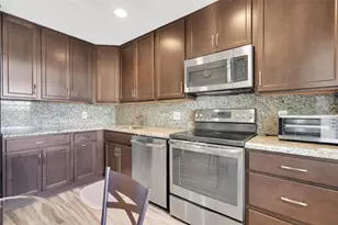 21682 Cypress Rd, Boca Raton, FL 33433 - Photo 14