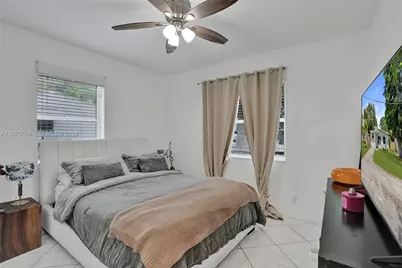 2701 Garfield St, Hollywood, FL 33020 - Photo 24