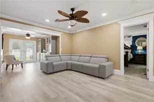 6620 SW 6th St, Pembroke Pines, FL 33023 - Photo 18