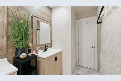 6620 SW 6th St, Pembroke Pines, FL 33023 - Photo 30