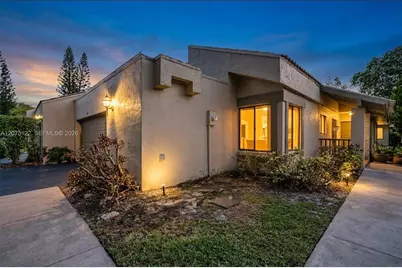 16871 Patio Village Ct, Weston, FL 33326 - Photo 30