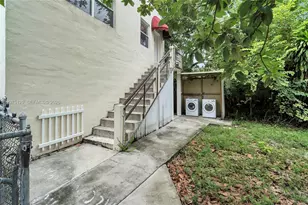 1137 NW 29th Terrace, Miami, FL 33127 - Photo 4