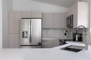 46 Gables Blvd, Weston, FL 33326 - Photo 12