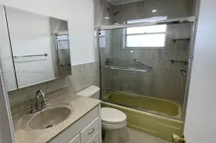 1000 NE 14th Ave, Hallandale Beach, FL 33009 - Photo 10