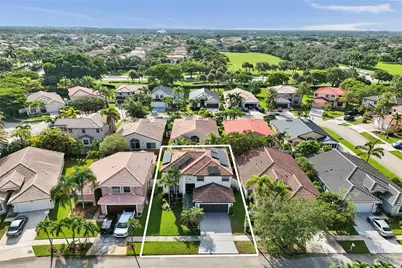 1933 SW 180th Ter, Miramar, FL 33029 - Photo 16