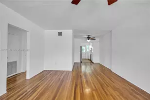 800 W 42 St, Miami Beach, FL 33140 - Photo 10