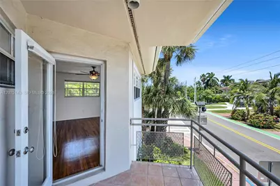 800 W 42nd St #1B, Miami Beach, FL 33140 - Photo 22