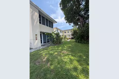 736 NE 92nd St #2K, Miami Shores, FL 33138 - Photo 2